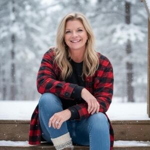 Meet your Posher, Melaney